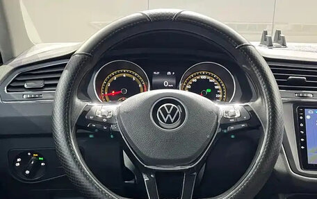 Volkswagen Tiguan II, 2021 год, 1 909 069 рублей, 15 фотография
