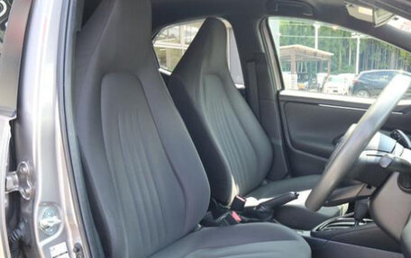 Toyota Yaris, 2021 год, 1 205 000 рублей, 10 фотография