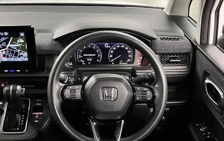 Honda Stepwgn, 2022 год, 2 610 000 рублей, 8 фотография