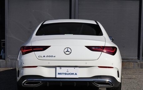 Mercedes-Benz CLA, 2022 год, 2 910 000 рублей, 5 фотография