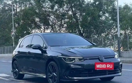 Volkswagen Golf VIII, 2021 год, 1 921 069 рублей, 4 фотография