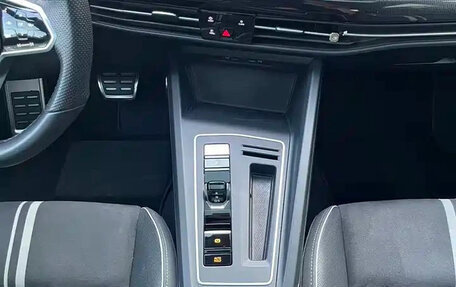 Volkswagen Golf VIII, 2021 год, 1 921 069 рублей, 17 фотография