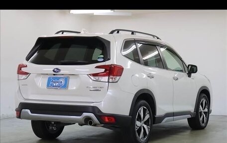 Subaru Forester, 2022 год, 2 385 000 рублей, 3 фотография