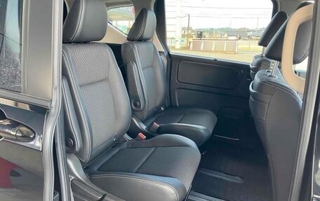 Honda Freed II, 2022 год, 1 610 000 рублей, 12 фотография