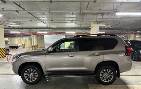 Toyota Land Cruiser Prado 150 рестайлинг 2, 2018 год, 4 350 000 рублей, 7 фотография
