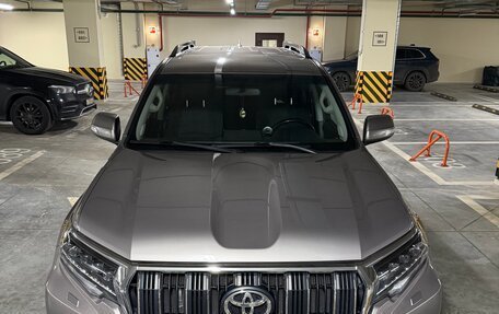 Toyota Land Cruiser Prado 150 рестайлинг 2, 2018 год, 4 350 000 рублей, 13 фотография