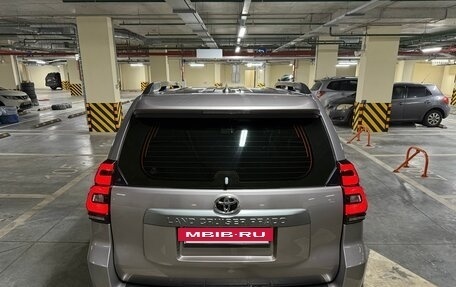 Toyota Land Cruiser Prado 150 рестайлинг 2, 2018 год, 4 350 000 рублей, 11 фотография