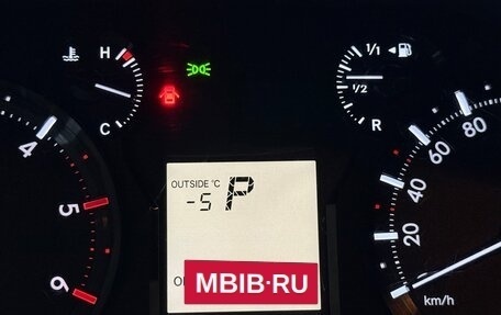 Toyota Land Cruiser Prado 150 рестайлинг 2, 2018 год, 4 350 000 рублей, 29 фотография