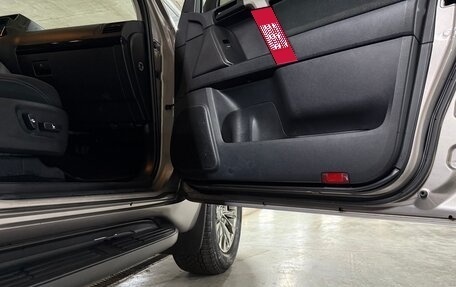 Toyota Land Cruiser Prado 150 рестайлинг 2, 2018 год, 4 350 000 рублей, 26 фотография