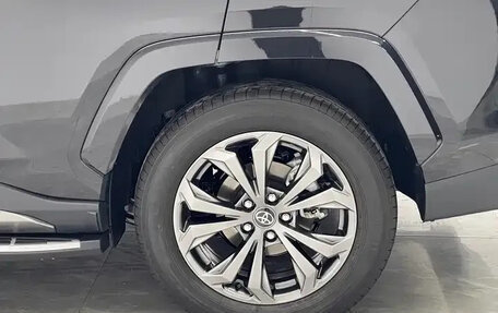 Toyota RAV4, 2025 год, 4 000 000 рублей, 12 фотография