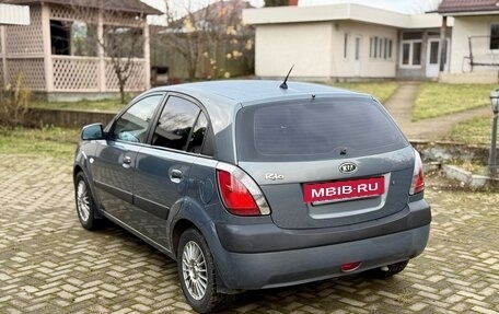 KIA Rio II, 2007 год, 550 000 рублей, 3 фотография
