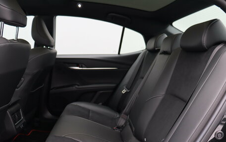 Toyota Camry, 2025 год, 4 949 000 рублей, 7 фотография