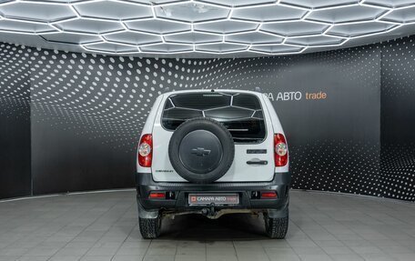 Chevrolet Niva I рестайлинг, 2016 год, 762 000 рублей, 8 фотография