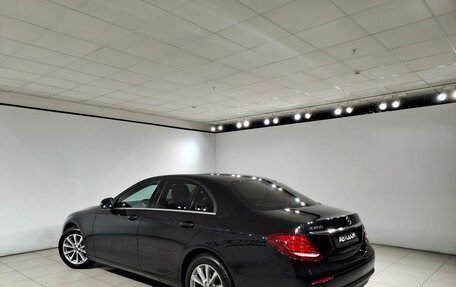 Mercedes-Benz E-Класс, 2018 год, 1 849 000 рублей, 7 фотография