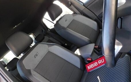 Volkswagen T-Cross I, 2021 год, 1 579 000 рублей, 13 фотография