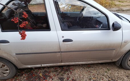 Renault Logan I, 2007 год, 200 000 рублей, 2 фотография