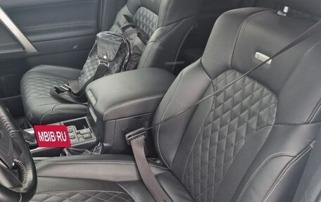 Toyota Land Cruiser Prado 150 рестайлинг 2, 2021 год, 6 180 000 рублей, 19 фотография