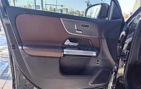 Mercedes-Benz GLB, 2022 год, 1 810 333 рублей, 15 фотография