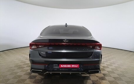 KIA K5, 2020 год, 2 375 000 рублей, 6 фотография