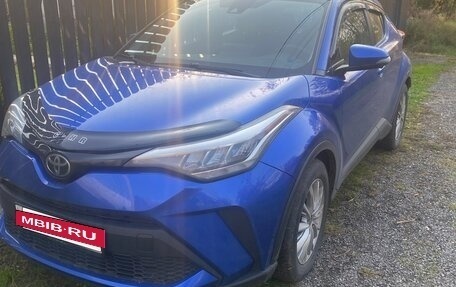 Toyota C-HR I рестайлинг, 2020 год, 2 500 000 рублей, 5 фотография