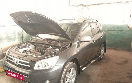 Toyota RAV4, 2007 год, 1 050 000 рублей, 7 фотография