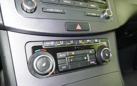 Volkswagen Passat B7, 2011 год, 897 000 рублей, 13 фотография