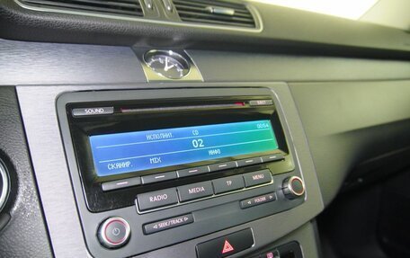 Volkswagen Passat B7, 2011 год, 897 000 рублей, 12 фотография