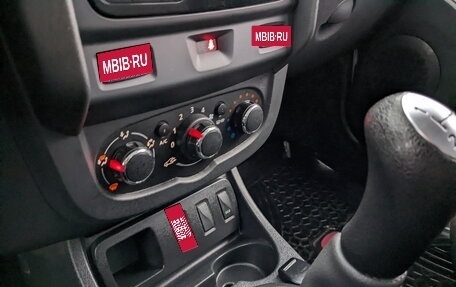 Renault Duster I рестайлинг, 2018 год, 1 150 000 рублей, 26 фотография