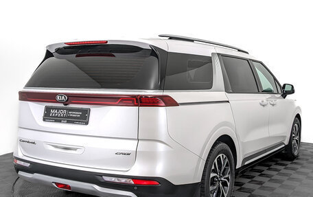 KIA Carnival, 2021 год, 3 600 000 рублей, 5 фотография