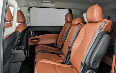 KIA Carnival, 2021 год, 3 600 000 рублей, 13 фотография