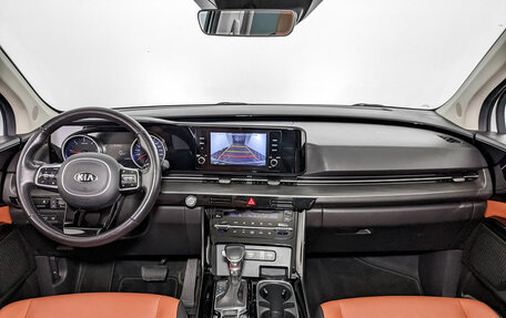 KIA Carnival, 2021 год, 3 600 000 рублей, 16 фотография