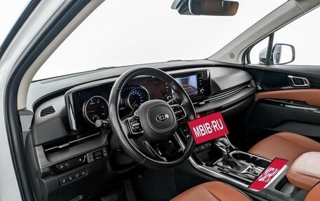 KIA Carnival, 2021 год, 3 600 000 рублей, 18 фотография