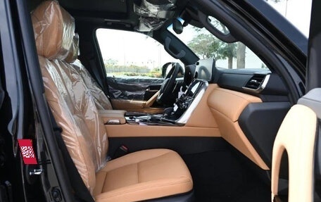 Lexus LX, 2025 год, 20 000 000 рублей, 5 фотография