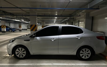 KIA Rio III рестайлинг, 2012 год, 900 000 рублей, 4 фотография