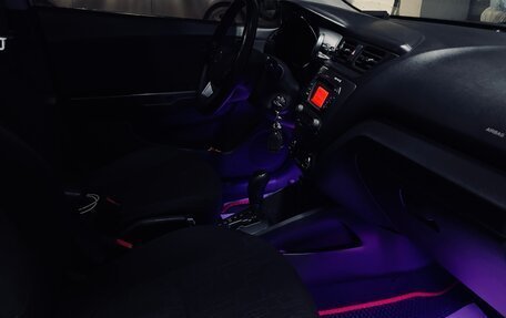 KIA Rio III рестайлинг, 2012 год, 900 000 рублей, 12 фотография