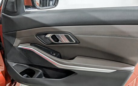 BMW 3 серия, 2020 год, 3 900 000 рублей, 25 фотография