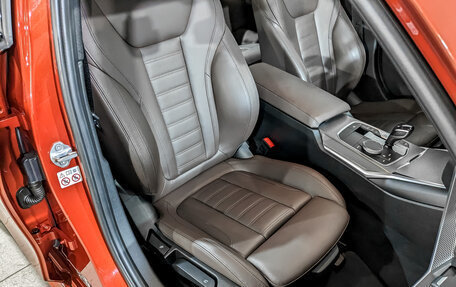 BMW 3 серия, 2020 год, 3 900 000 рублей, 24 фотография