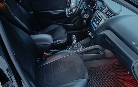 KIA Rio III рестайлинг, 2014 год, 750 000 рублей, 2 фотография