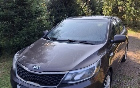 KIA Rio III рестайлинг, 2015 год, 799 000 рублей, 1 фотография