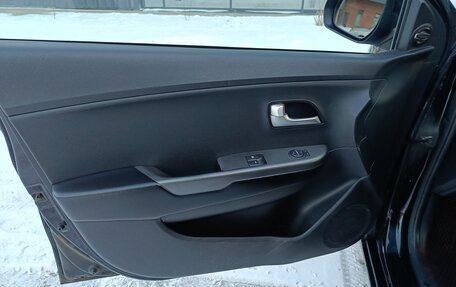 KIA Rio III рестайлинг, 2014 год, 750 000 рублей, 15 фотография