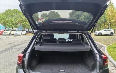 Volkswagen T-Roc I, 2022 год, 1 430 000 рублей, 8 фотография