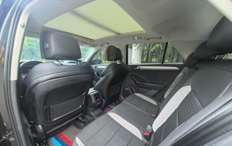 Volkswagen T-Roc I, 2022 год, 1 430 000 рублей, 7 фотография