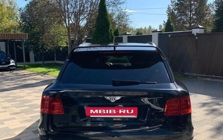 Bentley Bentayga I, 2018 год, 9 300 000 рублей, 3 фотография