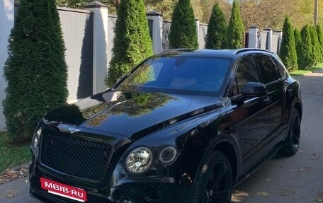 Bentley Bentayga I, 2018 год, 9 300 000 рублей, 6 фотография