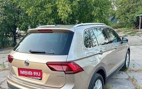 Volkswagen Tiguan II, 2020 год, 3 124 600 рублей, 3 фотография