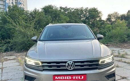 Volkswagen Tiguan II, 2020 год, 3 124 600 рублей, 5 фотография