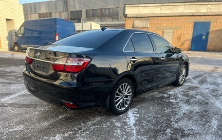 Toyota Camry, 2017 год, 2 250 000 рублей, 5 фотография