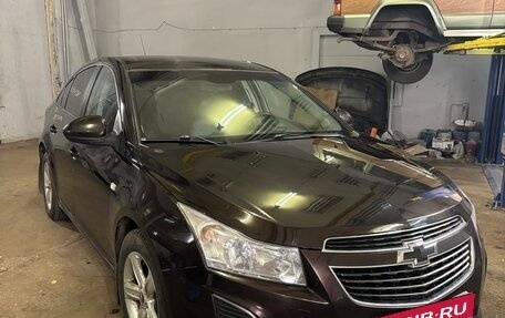 Chevrolet Cruze II, 2013 год, 740 000 рублей, 4 фотография
