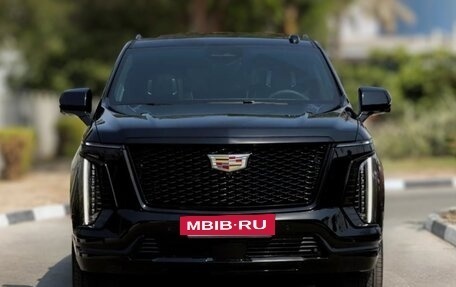 Cadillac Escalade V, 2025 год, 24 990 000 рублей, 5 фотография