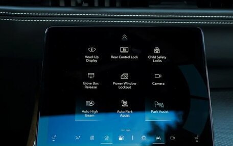Cadillac Escalade V, 2025 год, 24 990 000 рублей, 12 фотография